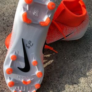 Nike Mercurial Cleats (kids)